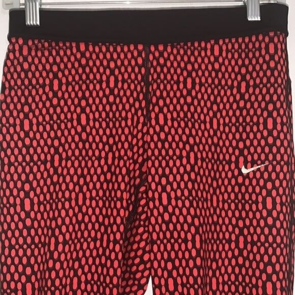 Nike Womens Dri-Fit Red & Black Polka Dot Compression Leggings Size M - Picture 5 of 9